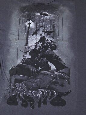 "WHEN THE MOON BLEEDS" THREADLESS BRAND WOMEN'S/GIRLY T-SHIRT - XL